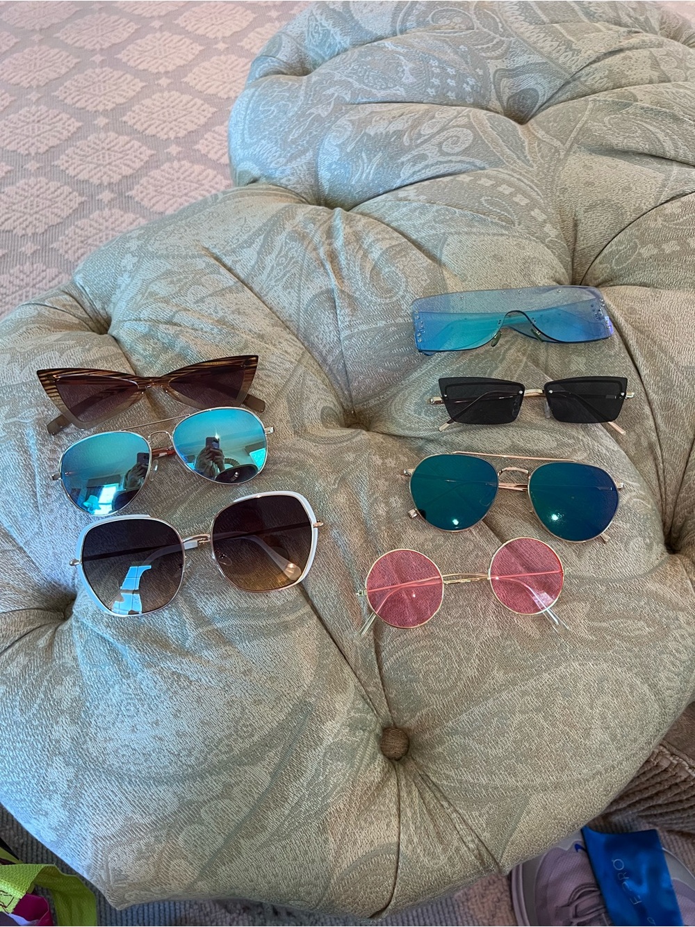 Assorted Women's Sunglasses Pack - Blue, Black, Brown, Pink Lenses